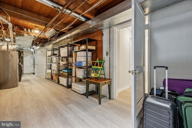 9421 THRUSH LN, Potomac, MD 20854