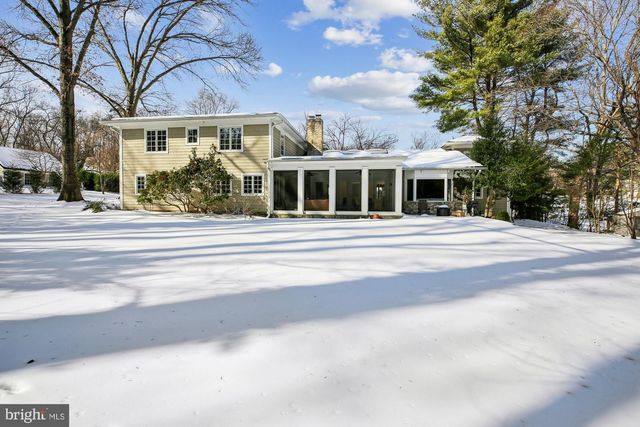 9421 THRUSH LN, Potomac, MD 20854