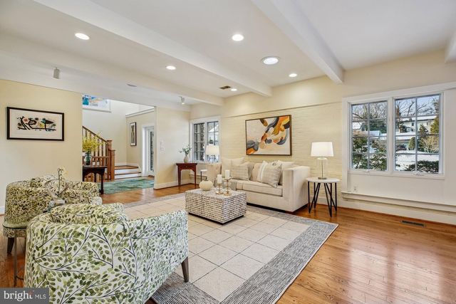 9421 THRUSH LN, Potomac, MD 20854