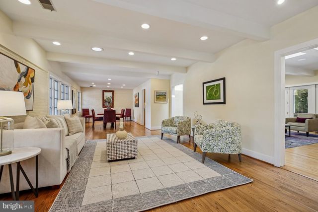 9421 THRUSH LN, Potomac, MD 20854