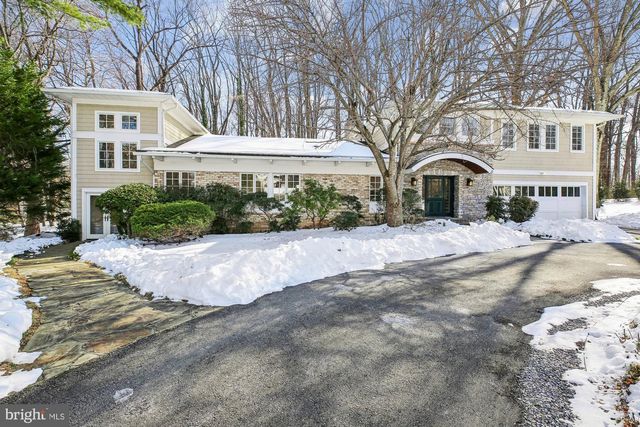 9421 THRUSH LN, Potomac, MD 20854