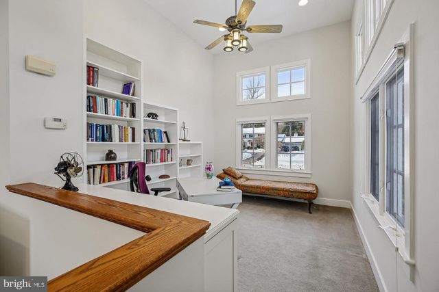 9421 THRUSH LN, Potomac, MD 20854