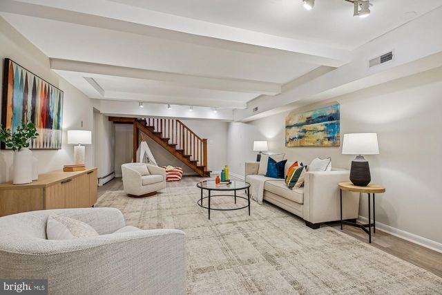 9421 THRUSH LN, Potomac, MD 20854