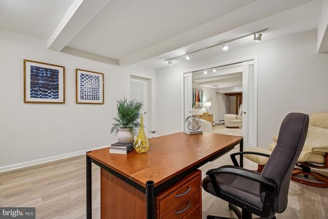 9421 THRUSH LN, Potomac, MD 20854