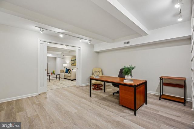 9421 THRUSH LN, Potomac, MD 20854