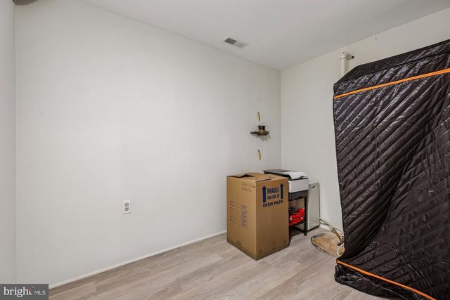 9421 THRUSH LN, Potomac, MD 20854