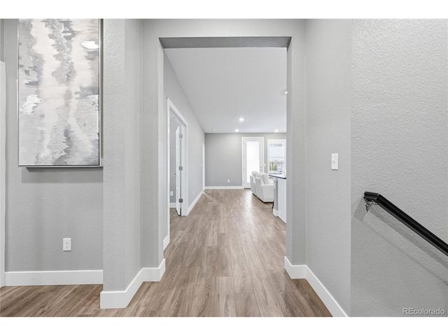7010 Sagerock Rd, Castle Pines, CO 80108