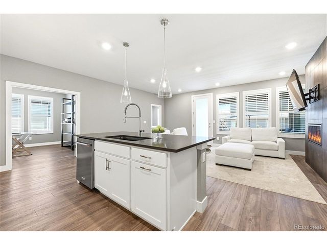 7010 Sagerock Rd, Castle Pines, CO 80108