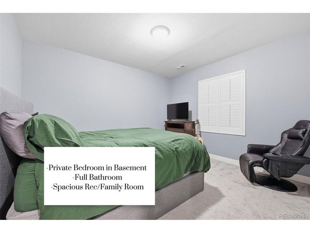 7010 Sagerock Rd, Castle Pines, CO 80108
