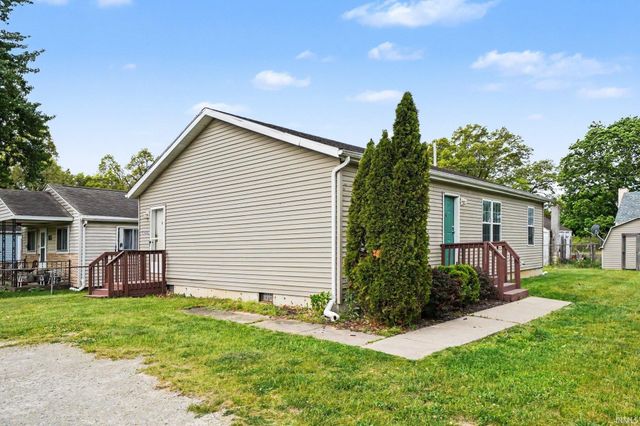 52869 Marks Street, South Bend, IN 46637