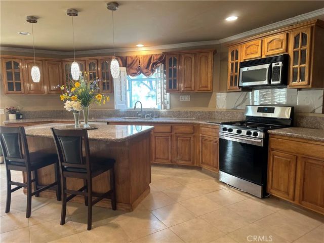 24237 Seagreen Dr, Diamond Bar, CA 91765