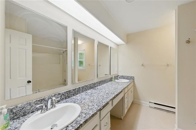 156 Circle CT, Norfolk, VA 23503