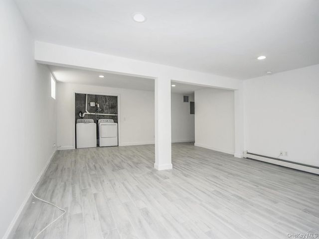34 Firwood Road B, Port Washington, NY 11050