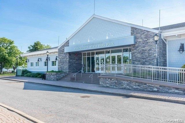 34 Firwood Road B, Port Washington, NY 11050