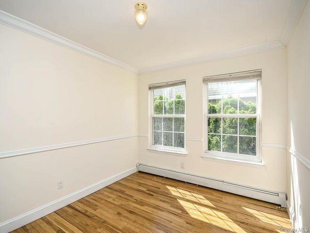 34 Firwood Road B, Port Washington, NY 11050