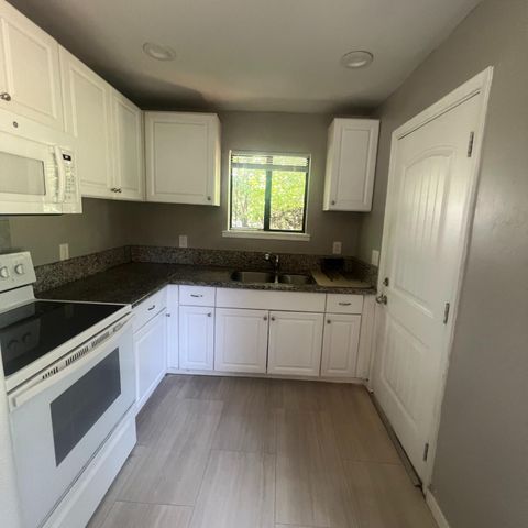 111-115 Ponderosa Way, Colfax, CA 95713