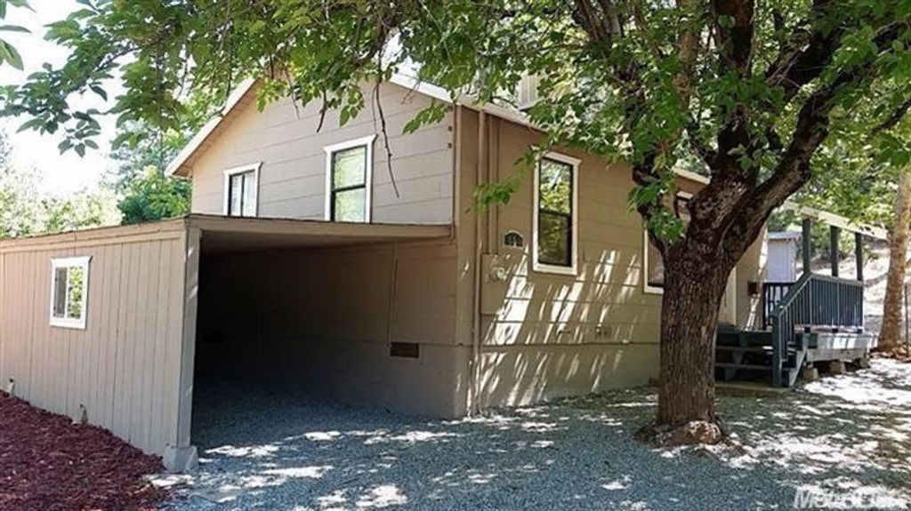 111-115 Ponderosa Way, Colfax, CA 95713