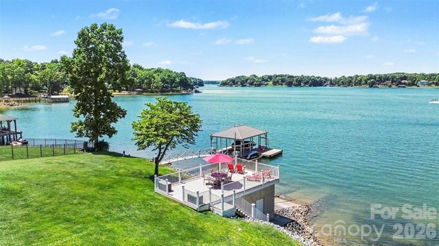 678 Normandy Road 149, Mooresville, NC 28117