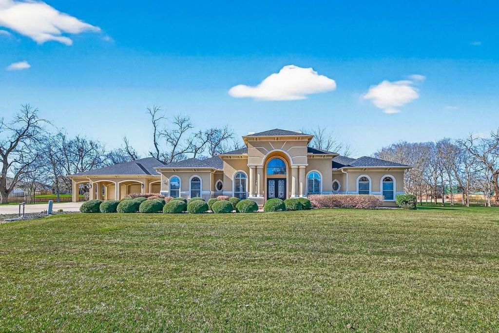 4011 Westerdale Drive, Fulshear, TX 77441