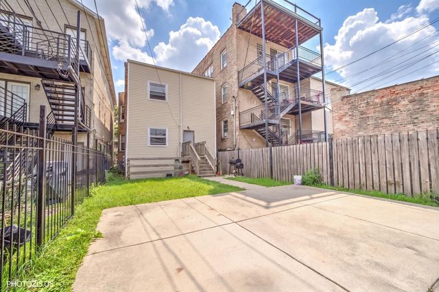 1431 S CHRISTIANA Avenue, Chicago, IL 60623