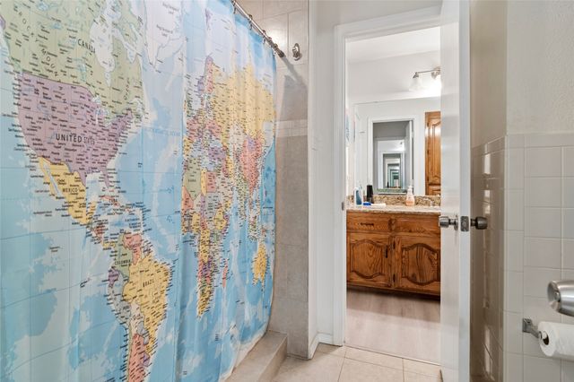 2024 Crooked Creek Lane, Arlington, TX 76006