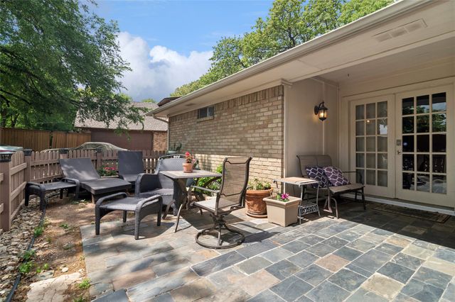 2024 Crooked Creek Lane, Arlington, TX 76006