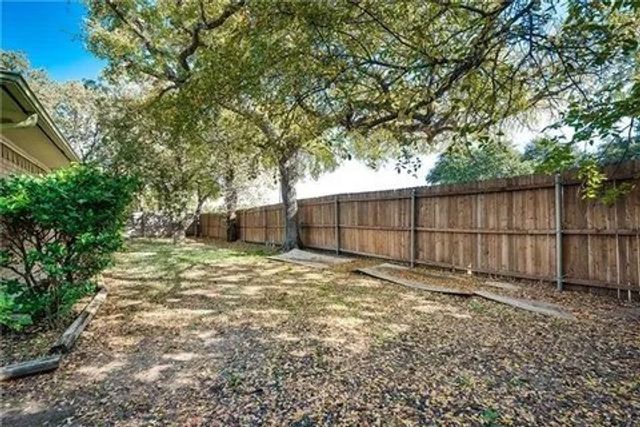2024 Crooked Creek Lane, Arlington, TX 76006
