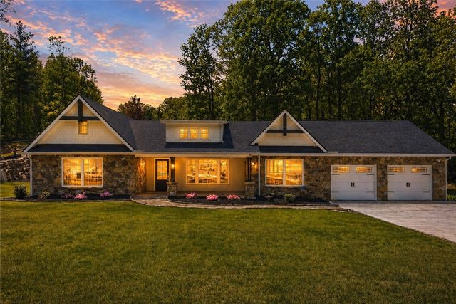 150 Turpin Road, Mountain Rest, SC 29664