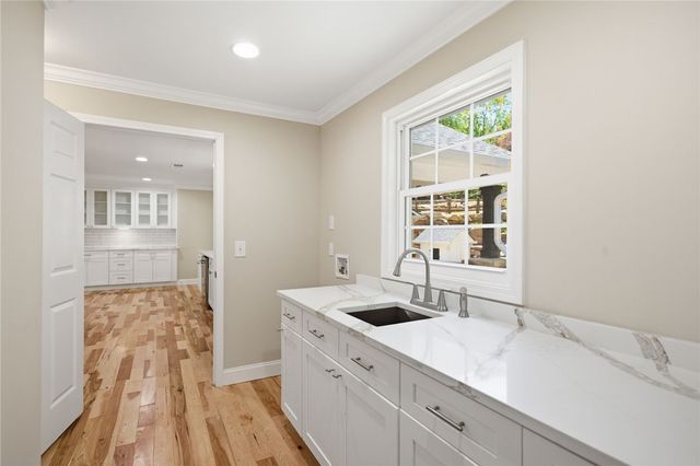 150 Turpin Road, Mountain Rest, SC 29664
