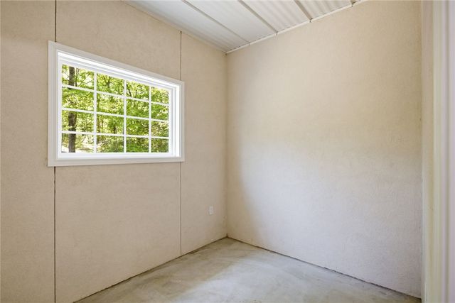 150 Turpin Road, Mountain Rest, SC 29664