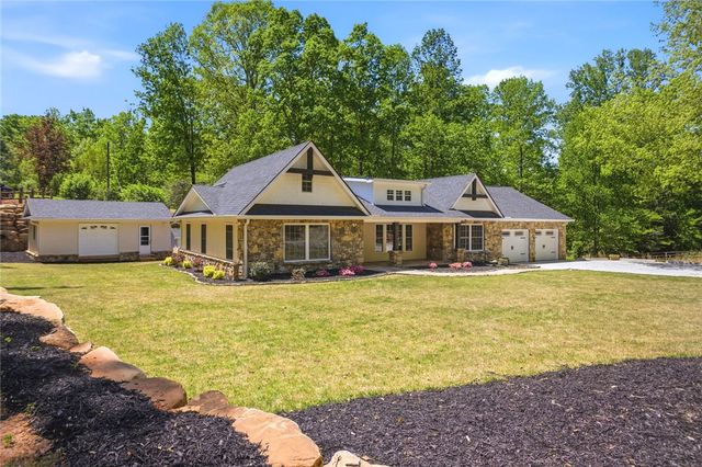 150 Turpin Road, Mountain Rest, SC 29664