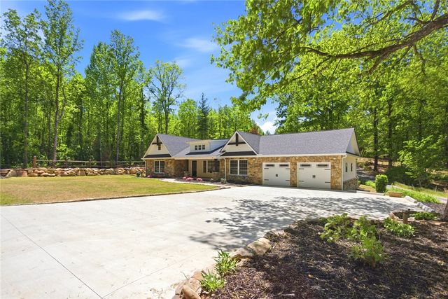 150 Turpin Road, Mountain Rest, SC 29664