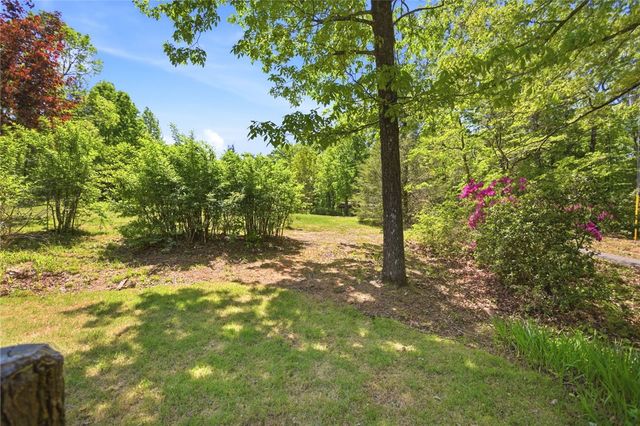 150 Turpin Road, Mountain Rest, SC 29664