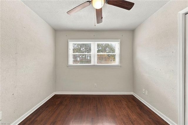 1733 Greenhouse RD, Virginia Beach, VA 23455