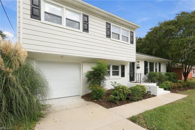 1733 Greenhouse RD, Virginia Beach, VA 23455