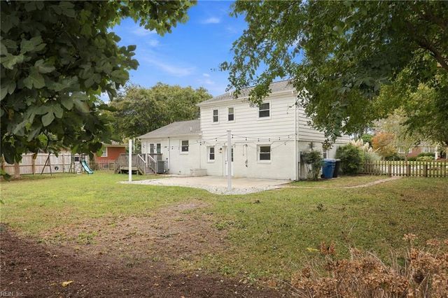 1733 Greenhouse RD, Virginia Beach, VA 23455