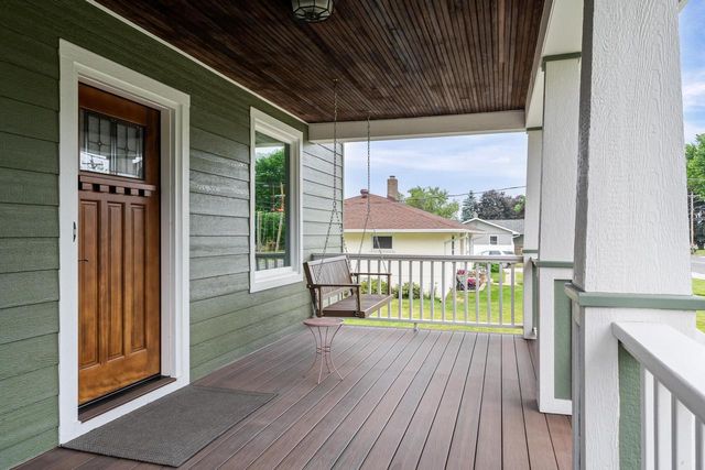 496 Leonard STREET N, West Salem, WI 54669