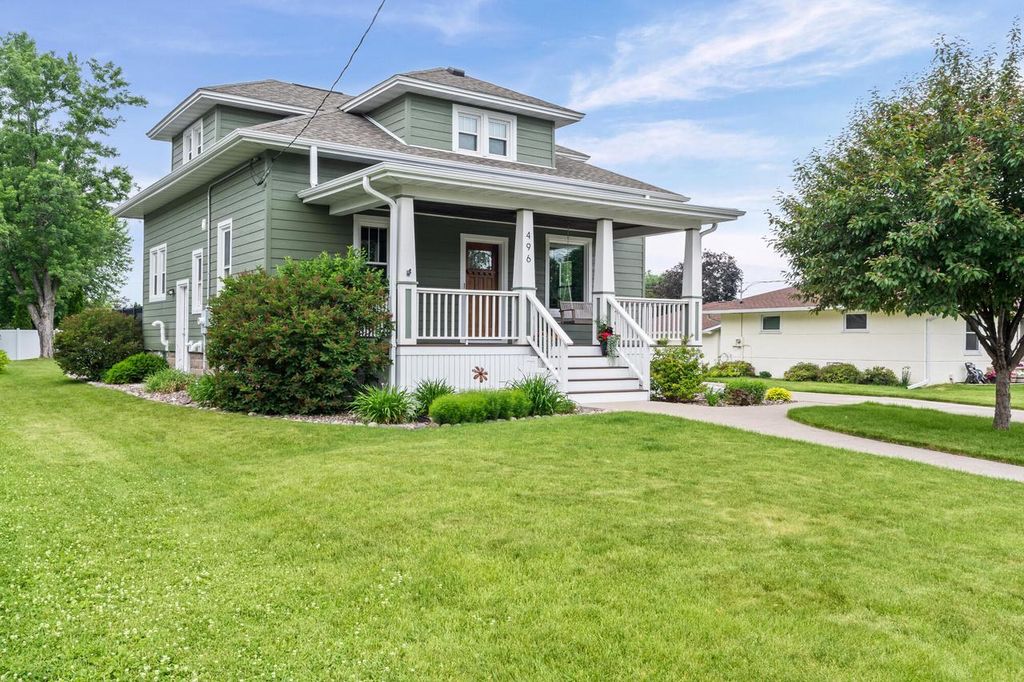 496 Leonard STREET N, West Salem, WI 54669