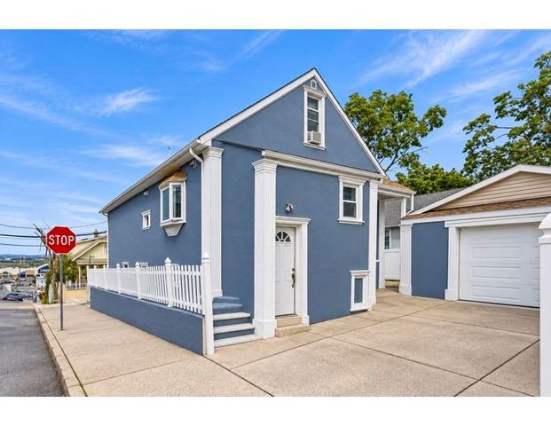 7800 GRAND AVE, North Bergen, NJ 07047