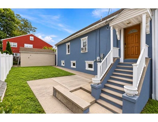 7800 GRAND AVE, North Bergen, NJ 07047