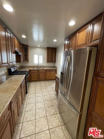 5028 4th Avenue, Los Angeles, CA 90043