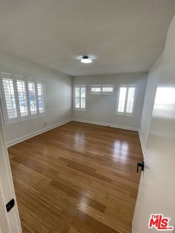 5028 4th Avenue, Los Angeles, CA 90043