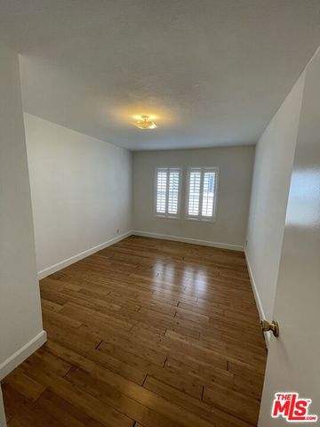 5028 4th Avenue, Los Angeles, CA 90043