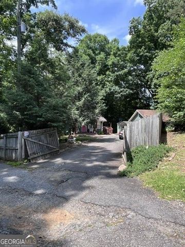 5585 Browns Bridge Road, Cumming, GA 30041