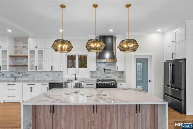 38 Pershing Place, Woodland Park, NJ 07424