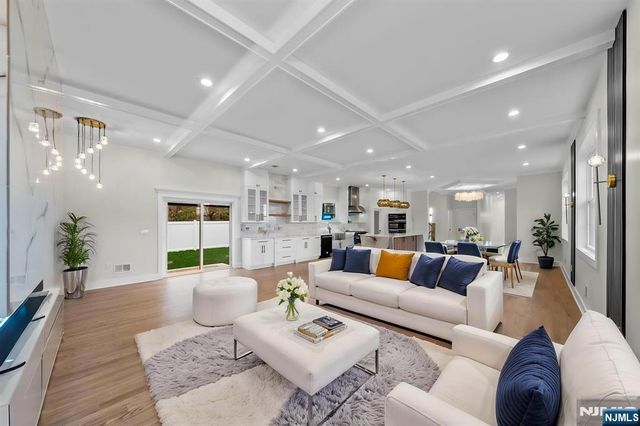 38 Pershing Place, Woodland Park, NJ 07424