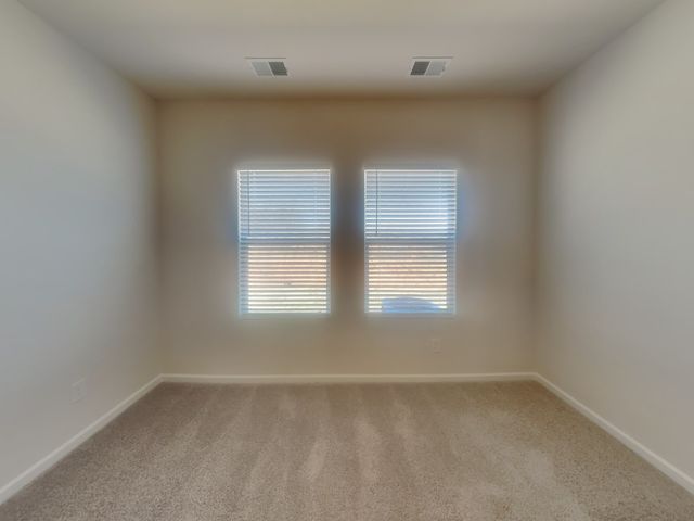 563 Cedar Brook Dr, White House, TN 37188