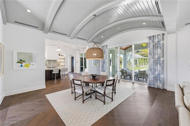 1438 Murex DR, Naples, FL 34102