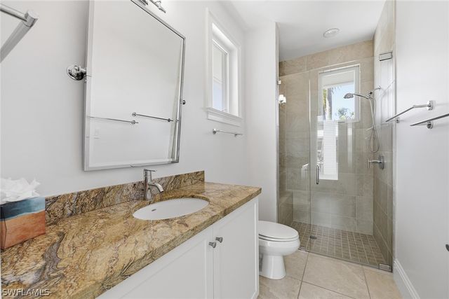 1438 Murex DR, Naples, FL 34102