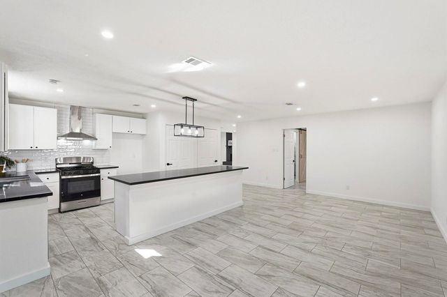 23326 Briarcreek Boulevard, Spring, TX 77373